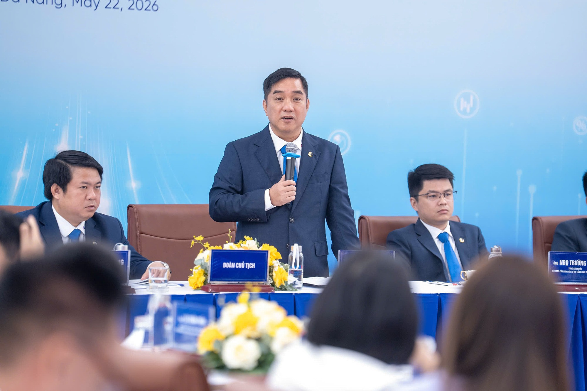 Ông Hồ Minh Hoàng – Chủ tịch HĐQT CTCP Đầu tư Hạ tầng giao thông Đèo Cả. Nguồn ảnh: Tập đoàn Đèo Cả Ông Hồ Minh Hoàng – Chủ tịch HĐQT CTCP Đầu tư Hạ tầng giao thông Đèo Cả. Nguồn ảnh: Tập đoàn Đèo Cả