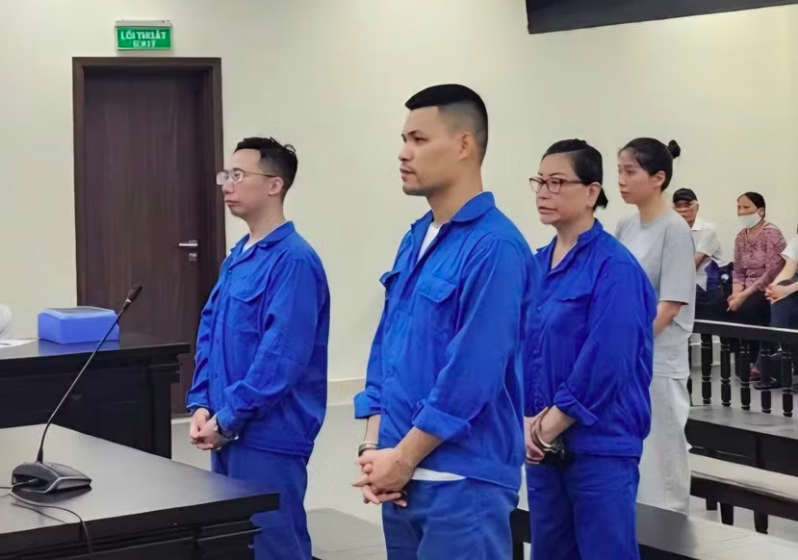 Cặp vợ chồng chiếm đoạt 29 tỷ từ lừa bán nhà, đất của doanh nghiệp quốc phòng lĩnh 27 năm tù