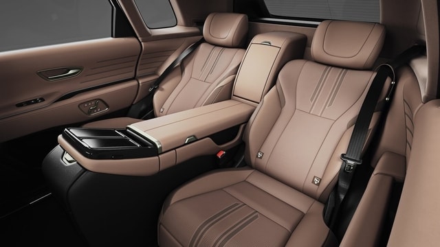 Toyota Century SUV 2024 3