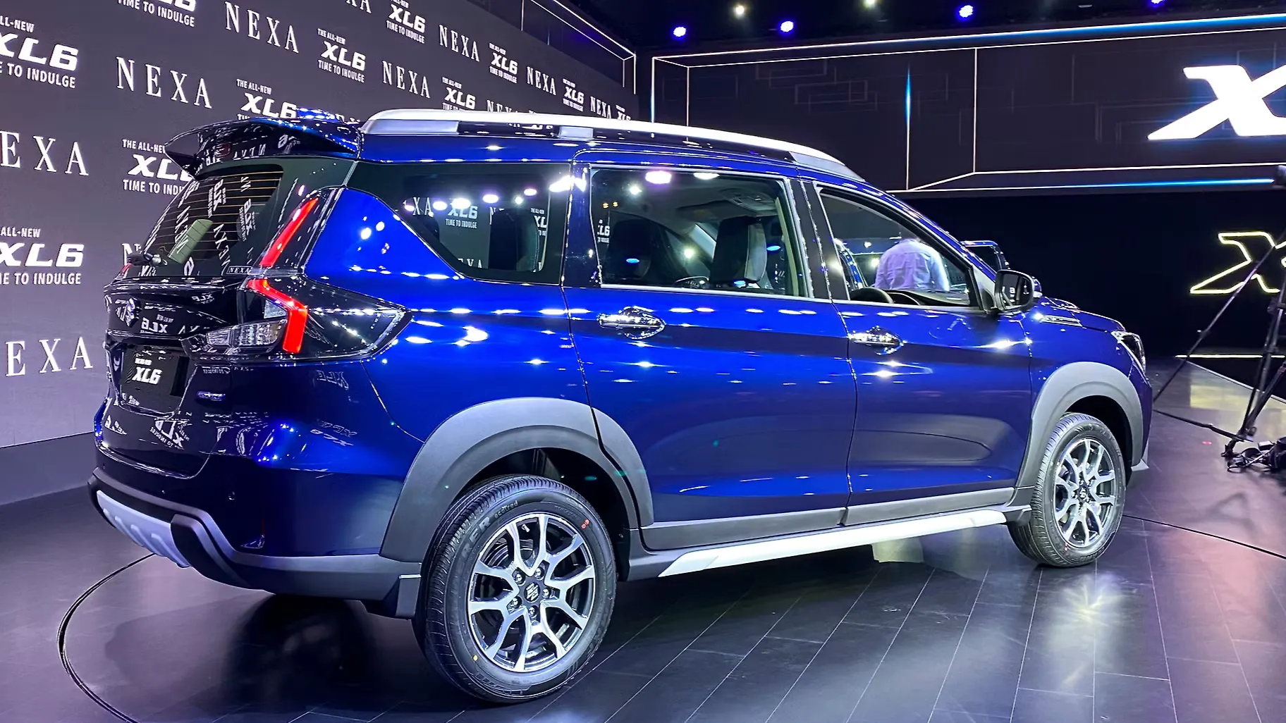 Không để chậm trễ, Suzuki ‘lấy lòng’ bằng mẫu MPV hybrid giá chỉ 340 triệu: Thiết kế quen thuộc, 6 túi khí cùng an toàn tiêu chuẩn, khách Việt sẽ thích