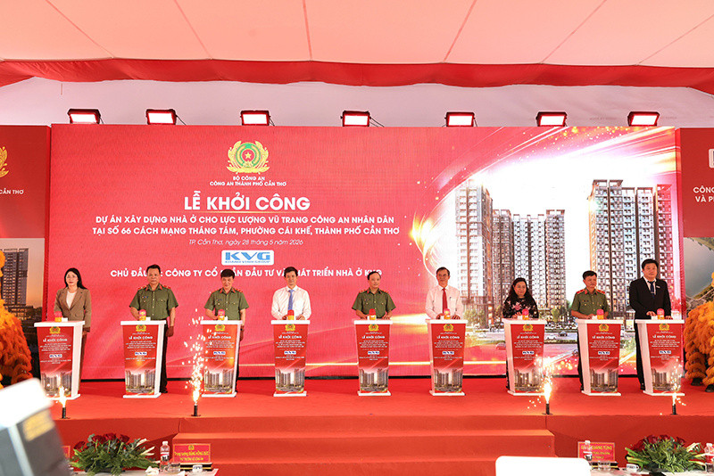 Hình ảnh tại lễ khởi công. Nguồn ảnh: Báo Cần Thơ Hình ảnh tại lễ khởi công. Nguồn ảnh: Báo Cần Thơ