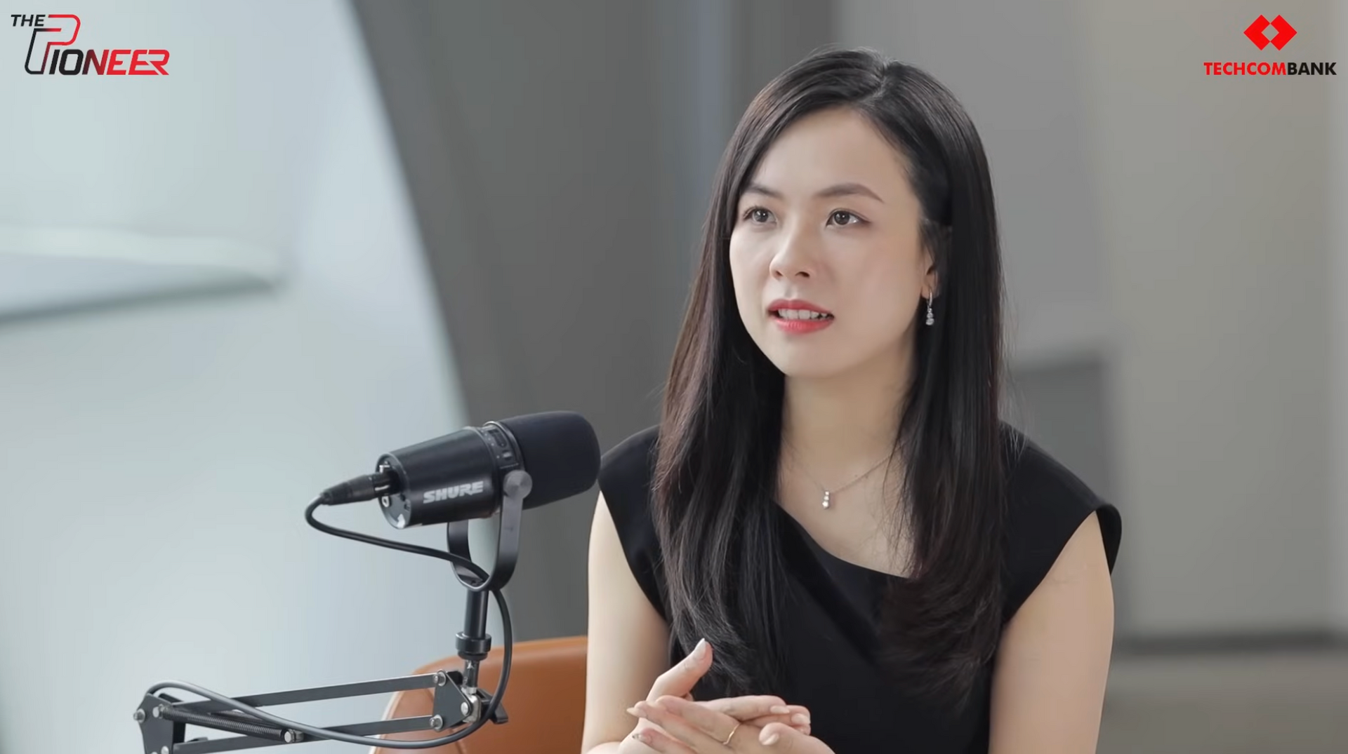 Sếp Techcombank hé lộ chiến lược tuyển dụng: Nhân tài giỏi nhất nhiều khi 'không bao giờ lộ diện để đi apply'