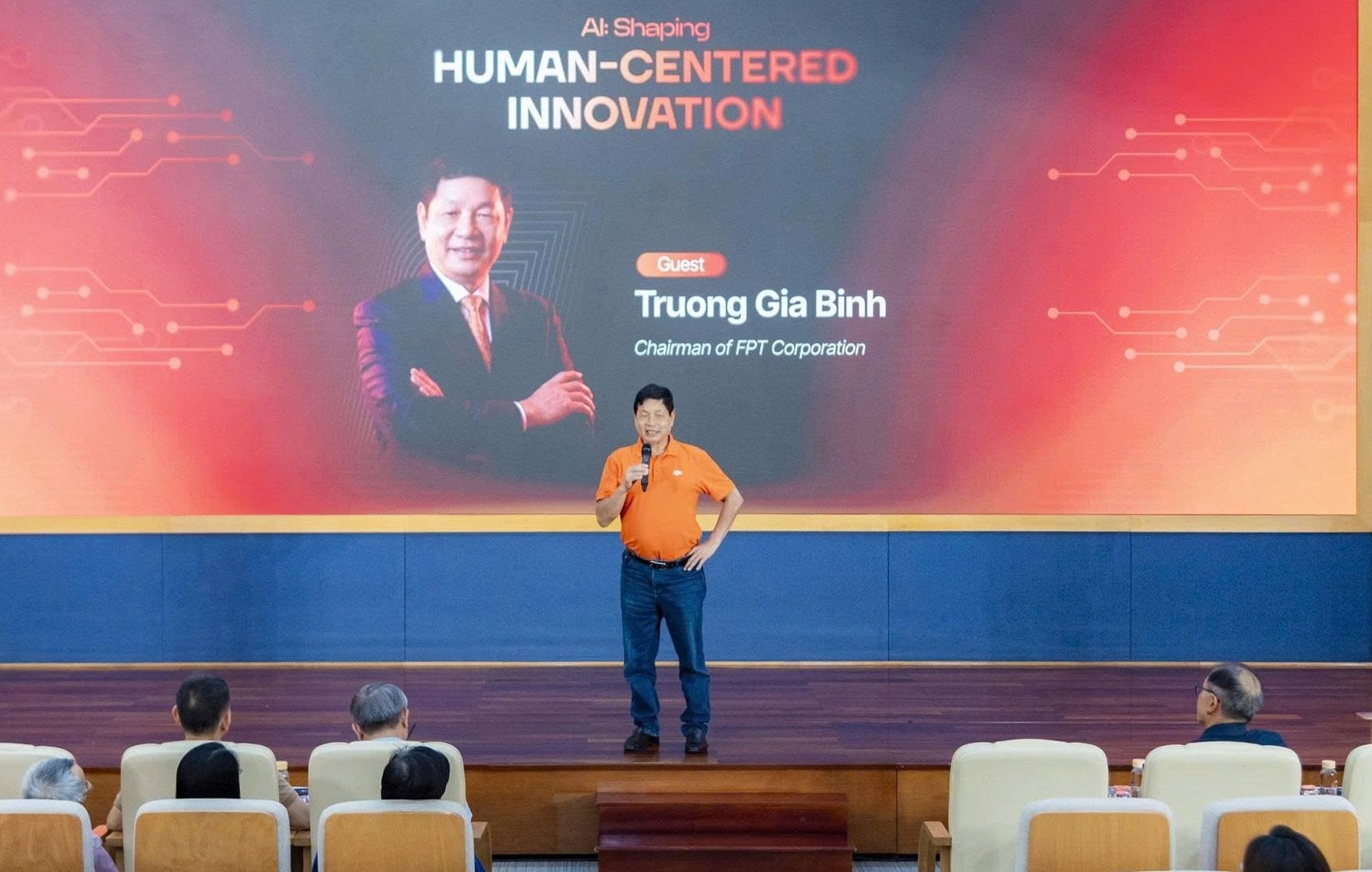 'Chơi lớn' với giải thưởng 1 triệu USD, Chủ tịch FPT Trương Gia Bình tìm kiếm tài năng AI đưa Việt Nam ra thế giới