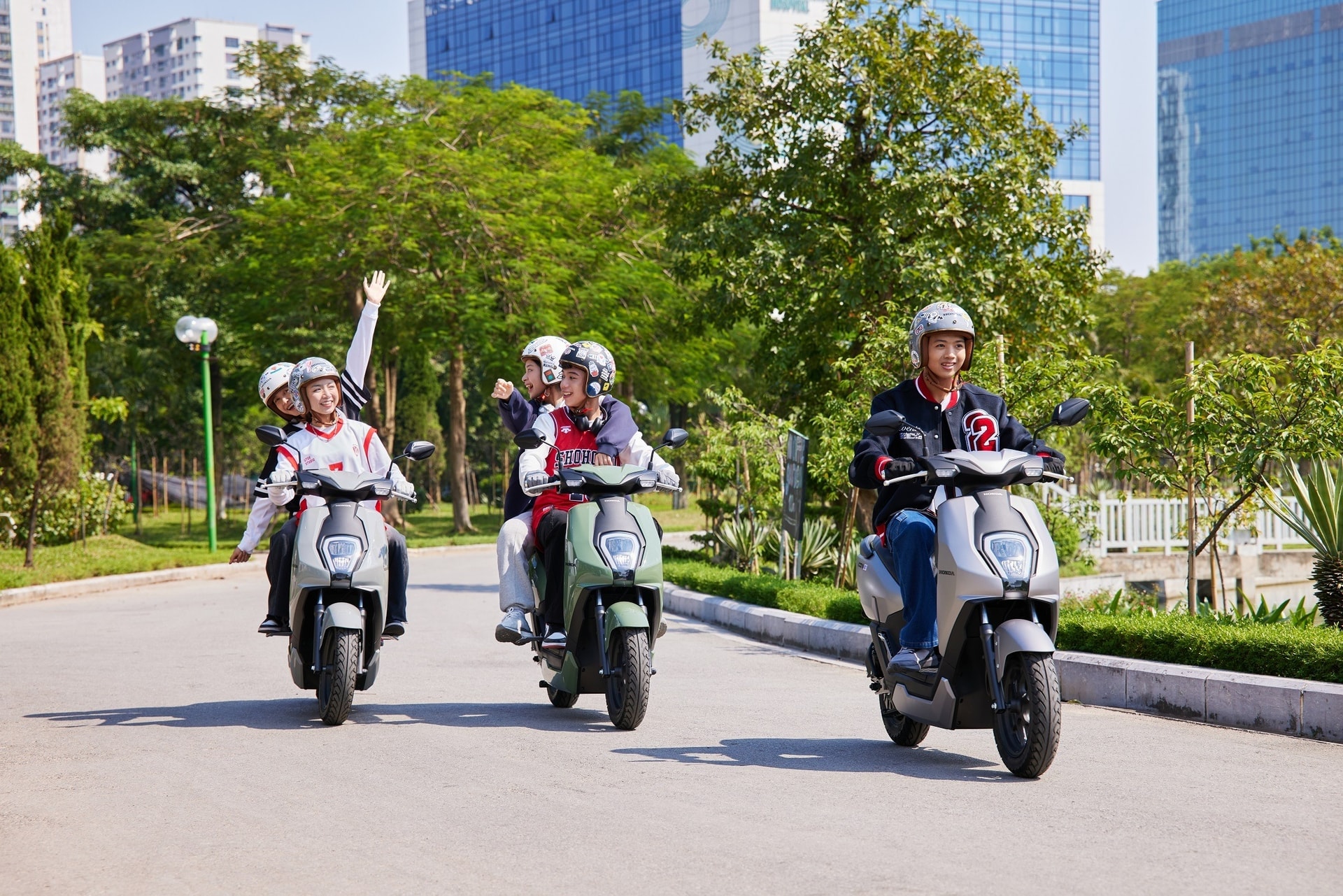 Thống trị tuyệt đối: Hãng xe này bán gần 2,3 triệu xe máy tại Việt Nam trong một năm