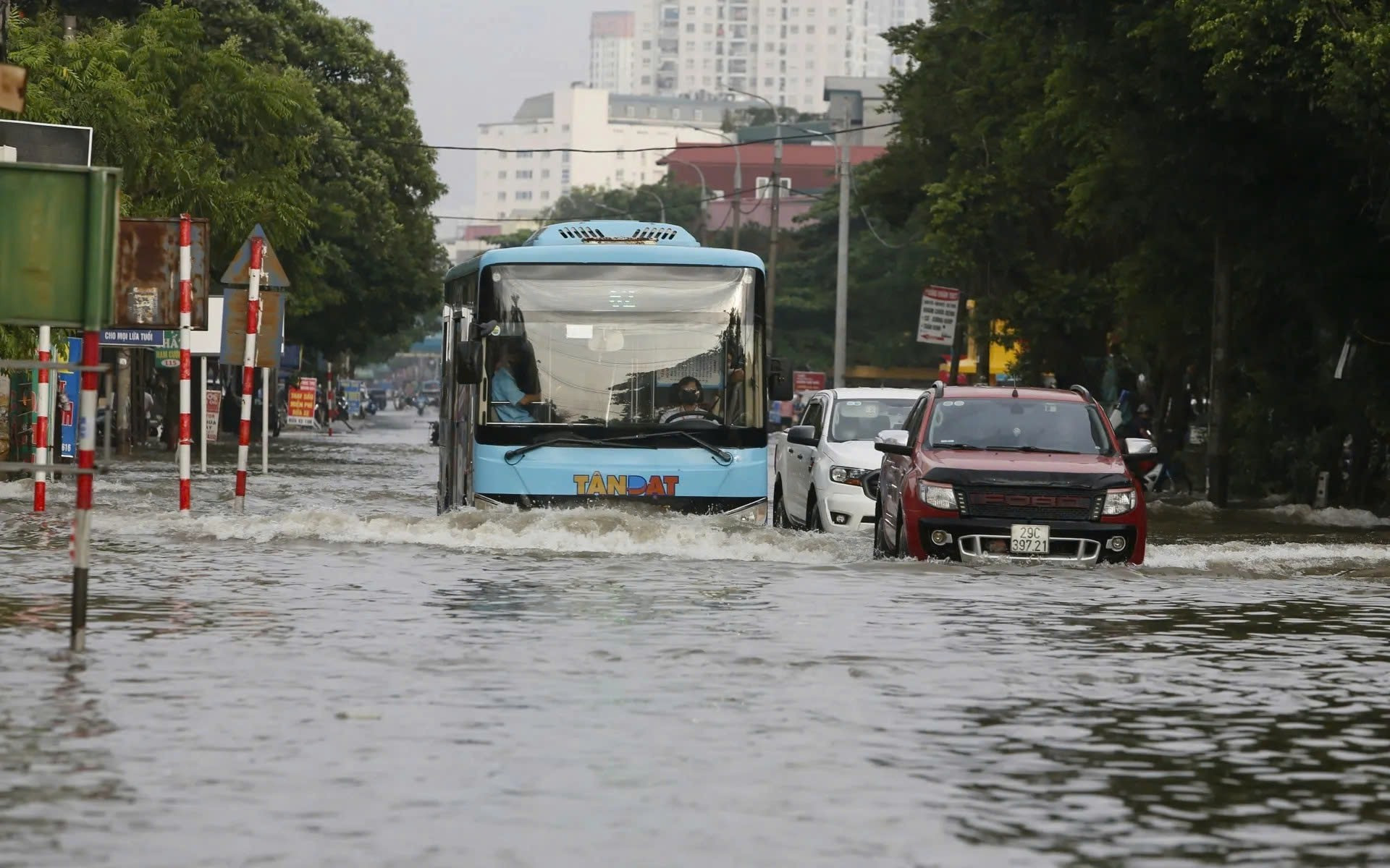 TP. Hà Nội khi bị ngập úng. Nguồn ảnh: UBND TP. Hà Nội TP. Hà Nội khi bị ngập úng. Nguồn ảnh: UBND TP. Hà Nội