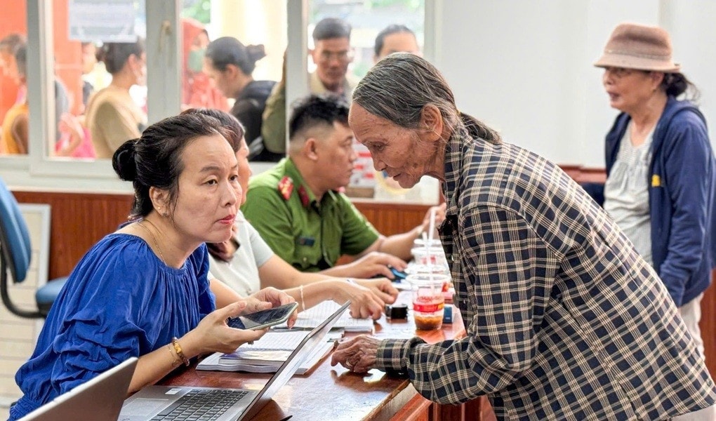 nhan-tien-2.jpg