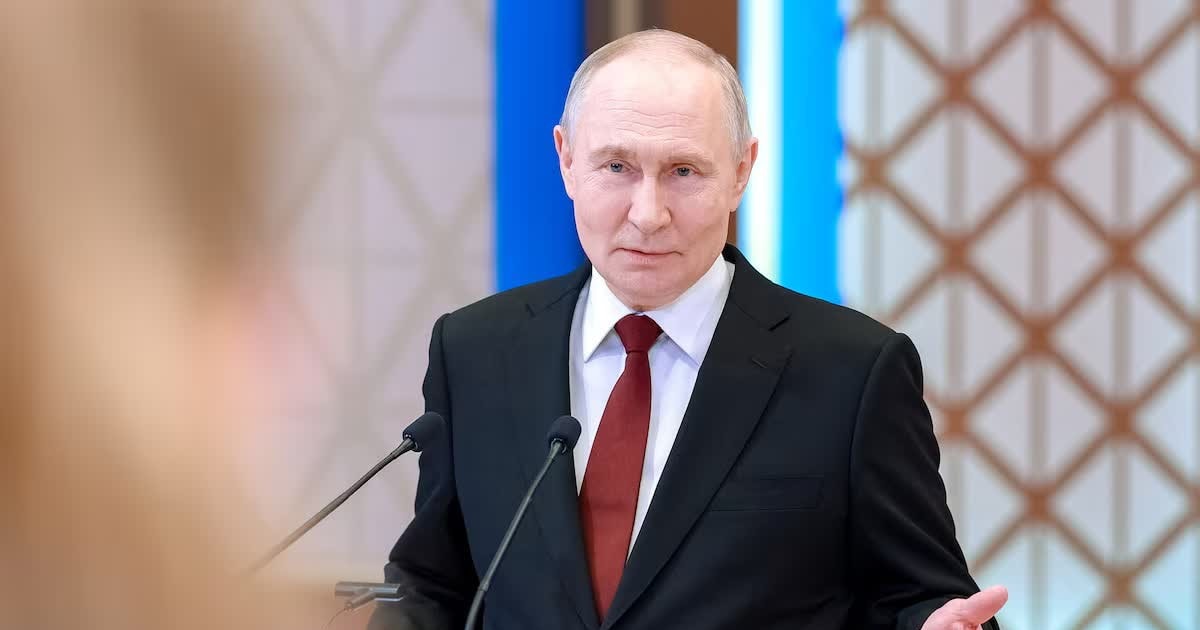 Tổng thống Nga Putin cảnh báo các lực lượng có ý đồ tấn công vùng Kaliningrad