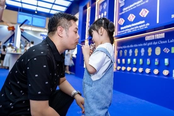 Vinamilk mang câu chuyện 50 năm đến triển lãm chuyên ngành sữa lớn nhất Việt Nam - Ảnh 4.