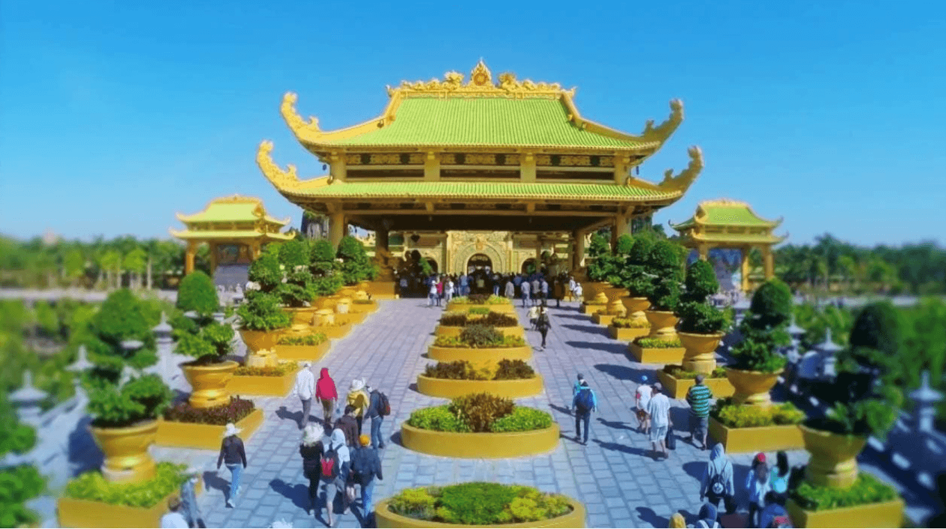 Chỉ vài giờ nữa, KDL 6.000 tỷ lớn bậc nhất Đông Nam Á của vợ chồng bà Nguyễn Phương Hằng sẽ bắt đầu diễn ra chương trình đặc biệt- Ảnh 5. Chỉ vài giờ nữa, KDL 6.000 tỷ lớn bậc nhất Đông Nam Á của vợ chồng bà Nguyễn Phương Hằng sẽ bắt đầu diễn ra chương trình đặc biệt- Ảnh 5.