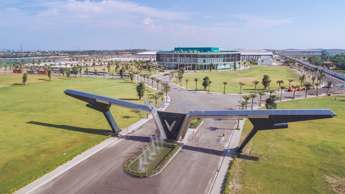 Tận mắt chứng kiến quy trình sản xuất tại VinFast, chuyên gia ngành ô tô phải công nhận độ hiện đại đã vượt qua Hoa Kỳ