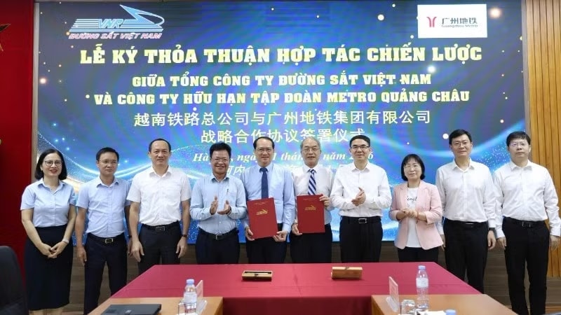 Doanh nghiệp Việt Nam bắt tay ông lớn đường sắt Trung Quốc, tăng tốc triển khai mạng lưới 7.000km