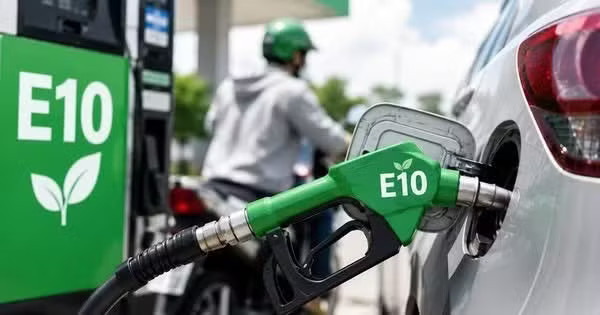 Từ ngày 1/6, xăng E10 Những chính sách kinh tế có hiệu lực từ tháng 6 - Ảnh 1.