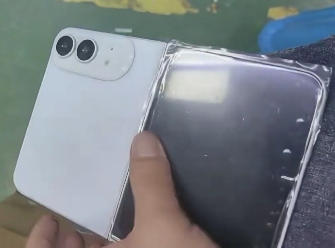 photo.znews.vn-w960-uploaded-yqdlcqrwq-2026_06_02-_01002062026_iphone_man_hinh_gap.jpg