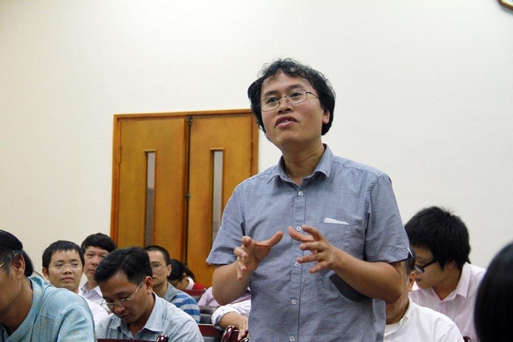Gallery - Thần đồng Toán học Việt Nam đạt HCV Olympic khi mới 15 tuổi, từng được kỳ vọng đoạt giải Nobel, nay là nhà vật lý hàng đầu thế giới - image 2