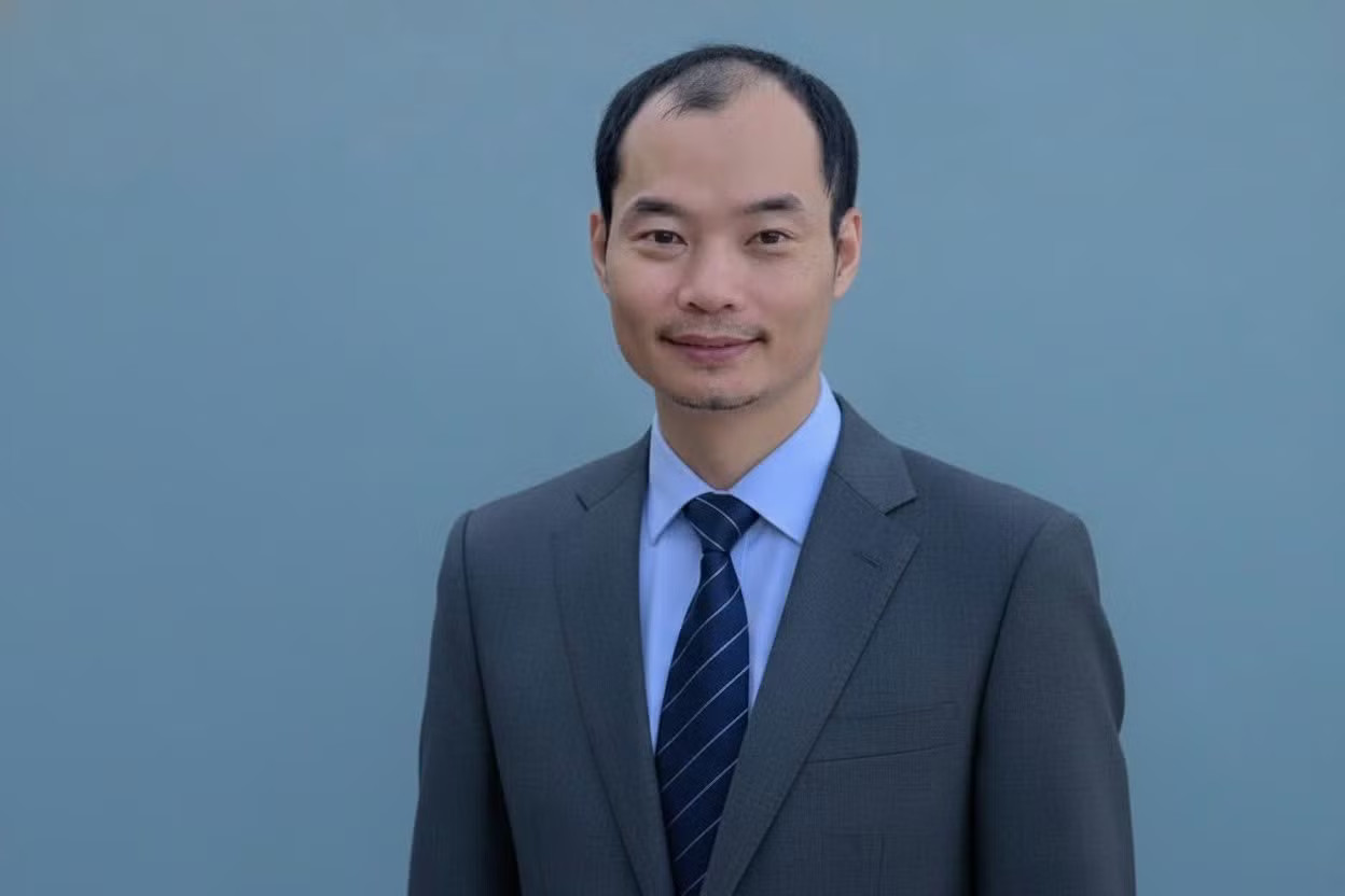 PGS, TS. Nguyễn Văn Phương - Giảng viên Trường Đại học Kinh tế, Đại học Quốc gia Hà Nội. 'Đầu tàu' nào đang thúc đẩy tăng trưởng kinh tế Việt Nam? - Ảnh 1.