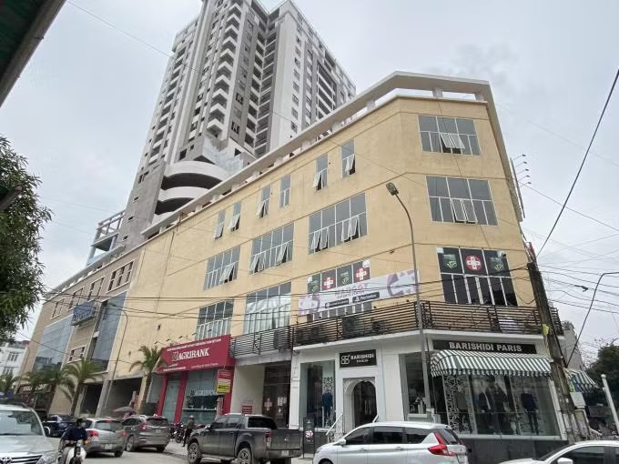 Trung tâm thương mại 21 tầng ‘bất động’ gần 20 năm giữa phố phường sầm uất sắp được hồi sinh?- Ảnh 1.