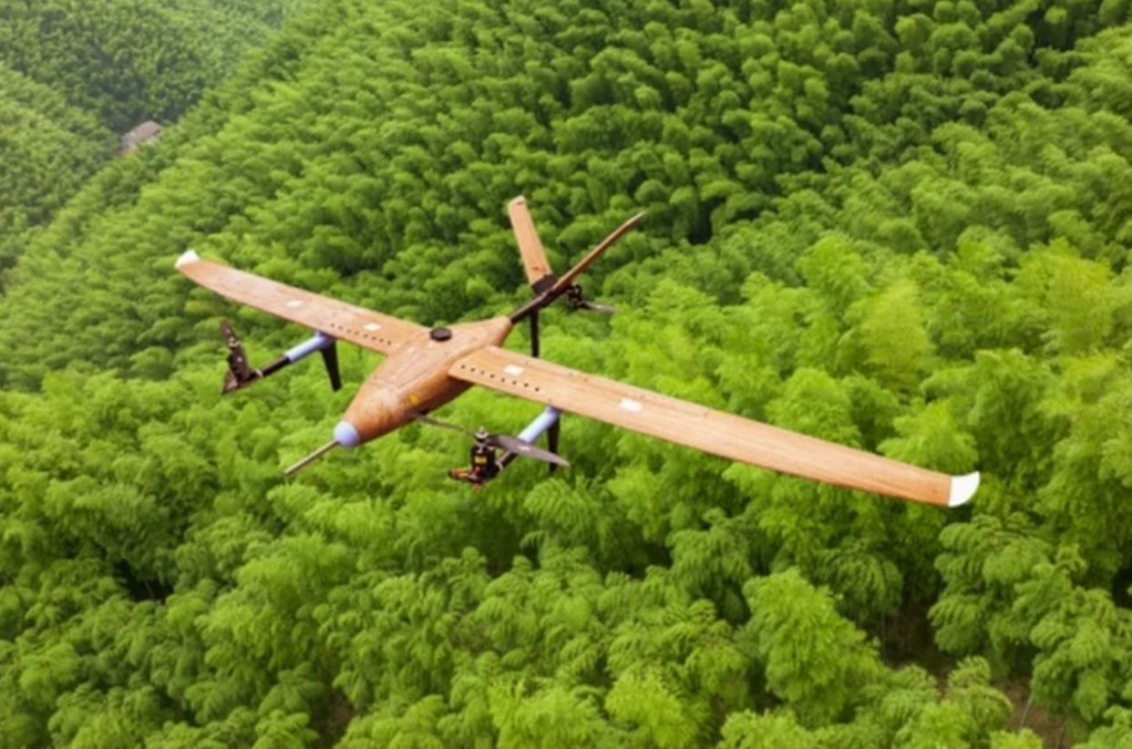 Trung Quốc vừa giới thiệu UAV cánh cố định đầu tiên trên thế giới sử dụng vật liệu tổng hợp từ tre, giúp giảm tới 75% chi phí vật liệu và nhẹ hơn 20% so với sợi carbon. Ảnh: SCMP 