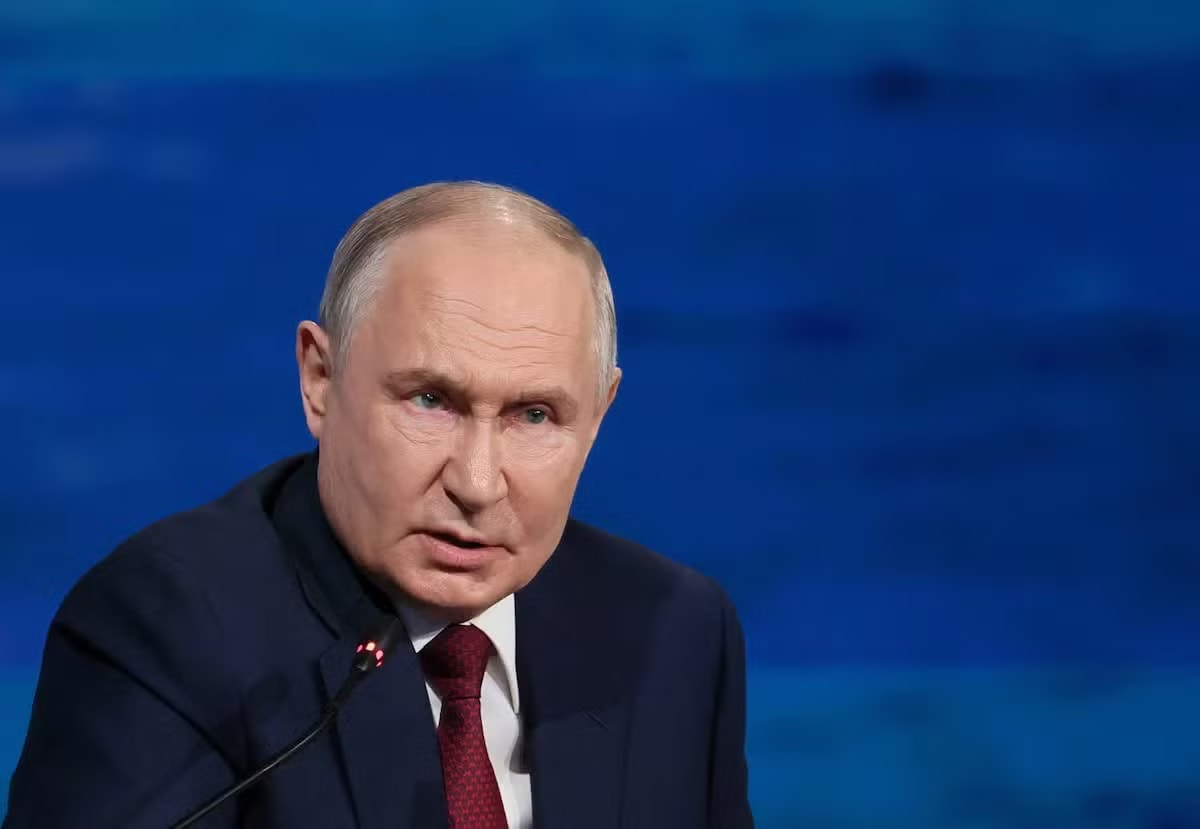Tổng thống Nga Putin nói ‘chưa có lý do gì để gặp Tổng thống Ukraine Zelensky’ - Ảnh 1.