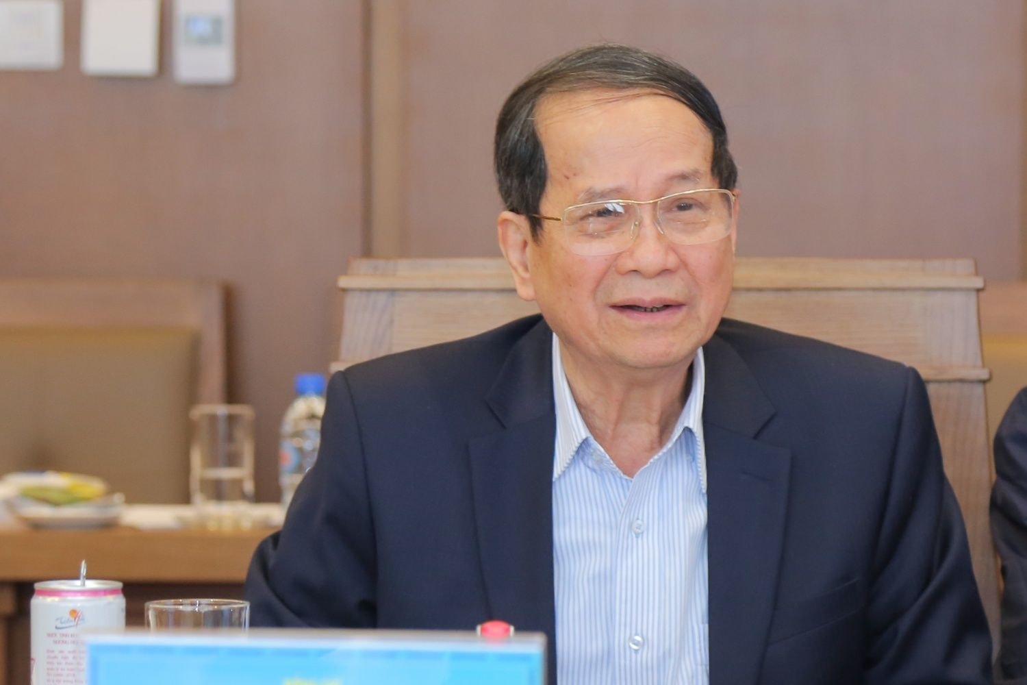 PGS.TS Ngô Trí Long : Thời kiếm tiền nhờ 'lướt sóng' bất động sản đã qua PGS.TS Ngô Trí Long : Thời kiếm tiền nhờ 'lướt sóng' bất động sản đã qua
