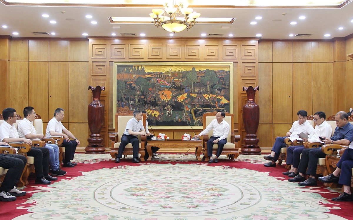 tiếp đoàn