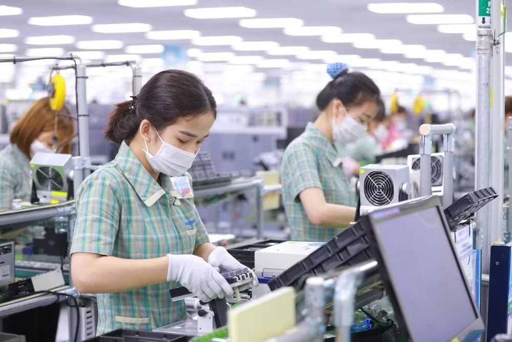 Động lực tăng trưởng xuất khẩu trong những tháng đầu năm đến từ nhóm sản phẩm công nghệ cao. Ba nhóm hàng xuất khẩu mang về hơn 109 tỷ USD cho Việt Nam - Ảnh 1.