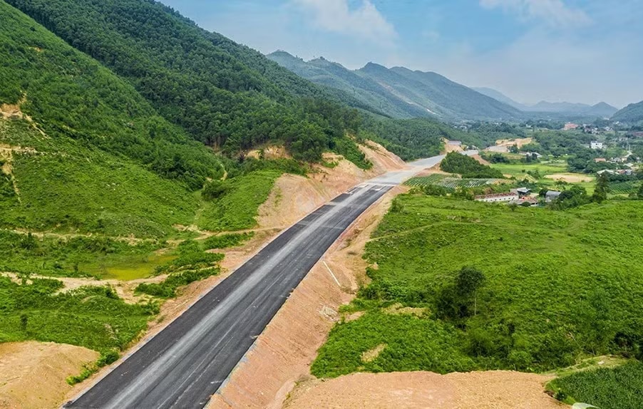 Thái Nguyên chi trăm tỷ cho tuyến đường rộng 58m - Ảnh 1.