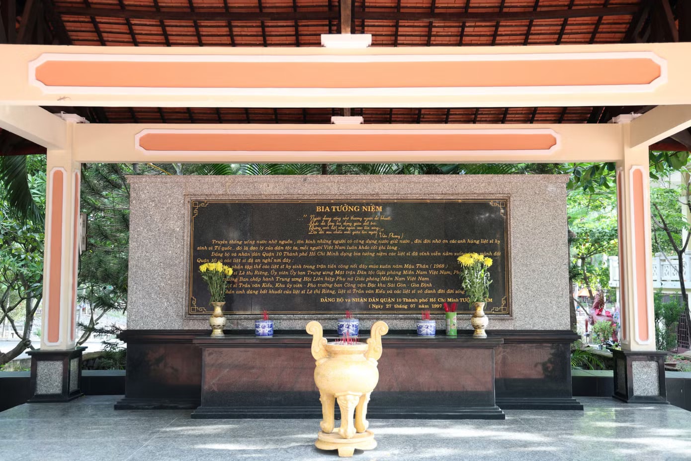 Cận cảnh Công viên Lê Thị Riêng - nơi nghi có mộ liệt sĩ hy sinh năm Mậu Thân 1968 - Ảnh 19.