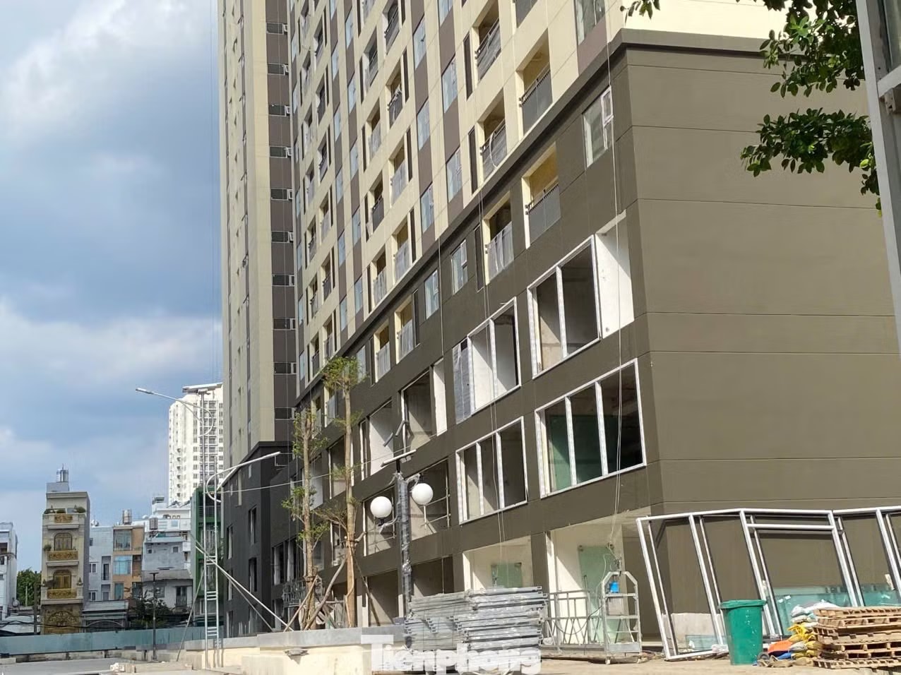 Dự án nhà ở xã hội Phú Thọ DMC đang được nhiều hội, nhóm, cá nhân môi giới rao bán dù chủ đầu tư chưa nhận bất kỳ hồ sơ hay khoản tiền đặt cọc nào. Thực hư bao đậu khi mua nhà ở xã hội - Ảnh 1.