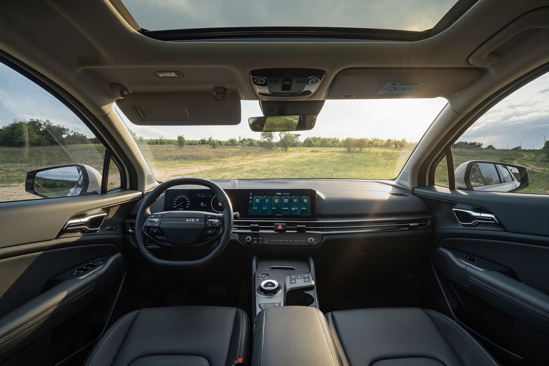 sportage-hybrid-2.jpg
