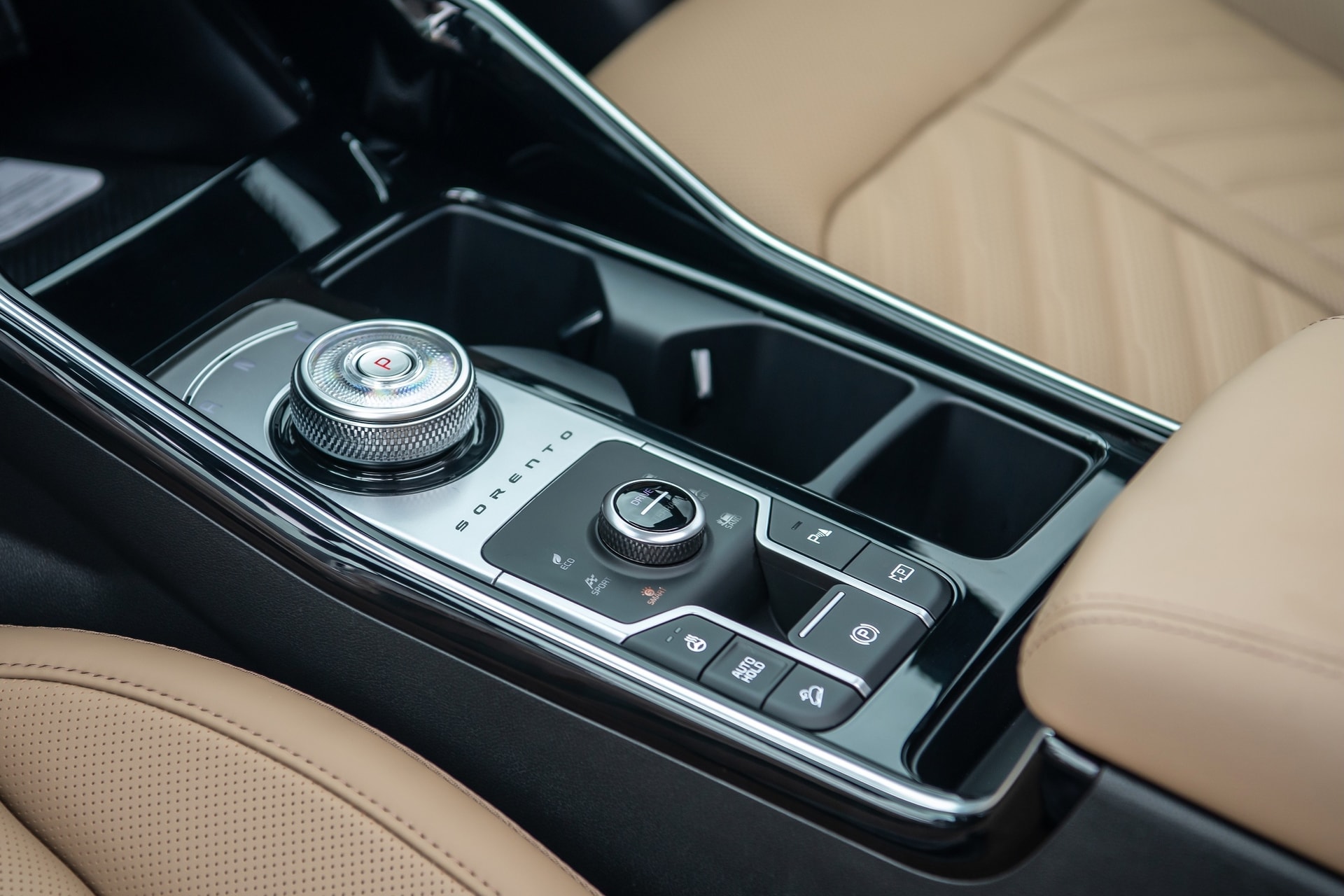 sorento-hybrid-3.jpg