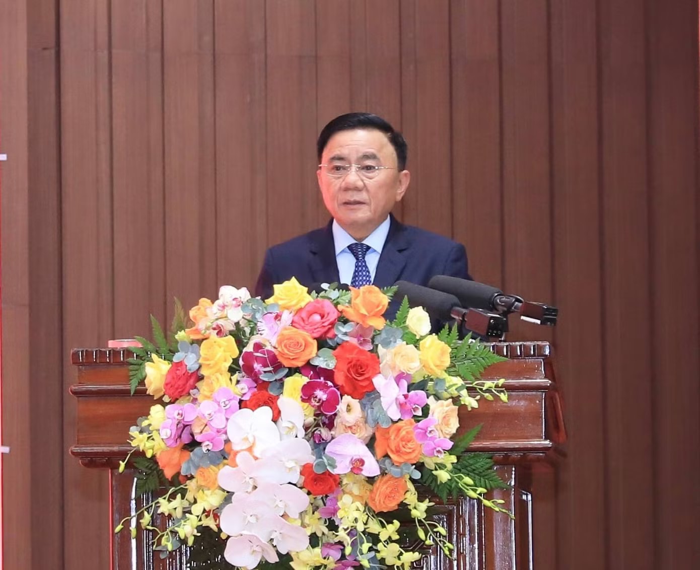 Thường trực Ban Bí thư Trần Cẩm Tú. Ảnh: PV. Bộ Chính trị: Tiếp tục tinh giản biên chế từ 5 - 10% - Ảnh 1.