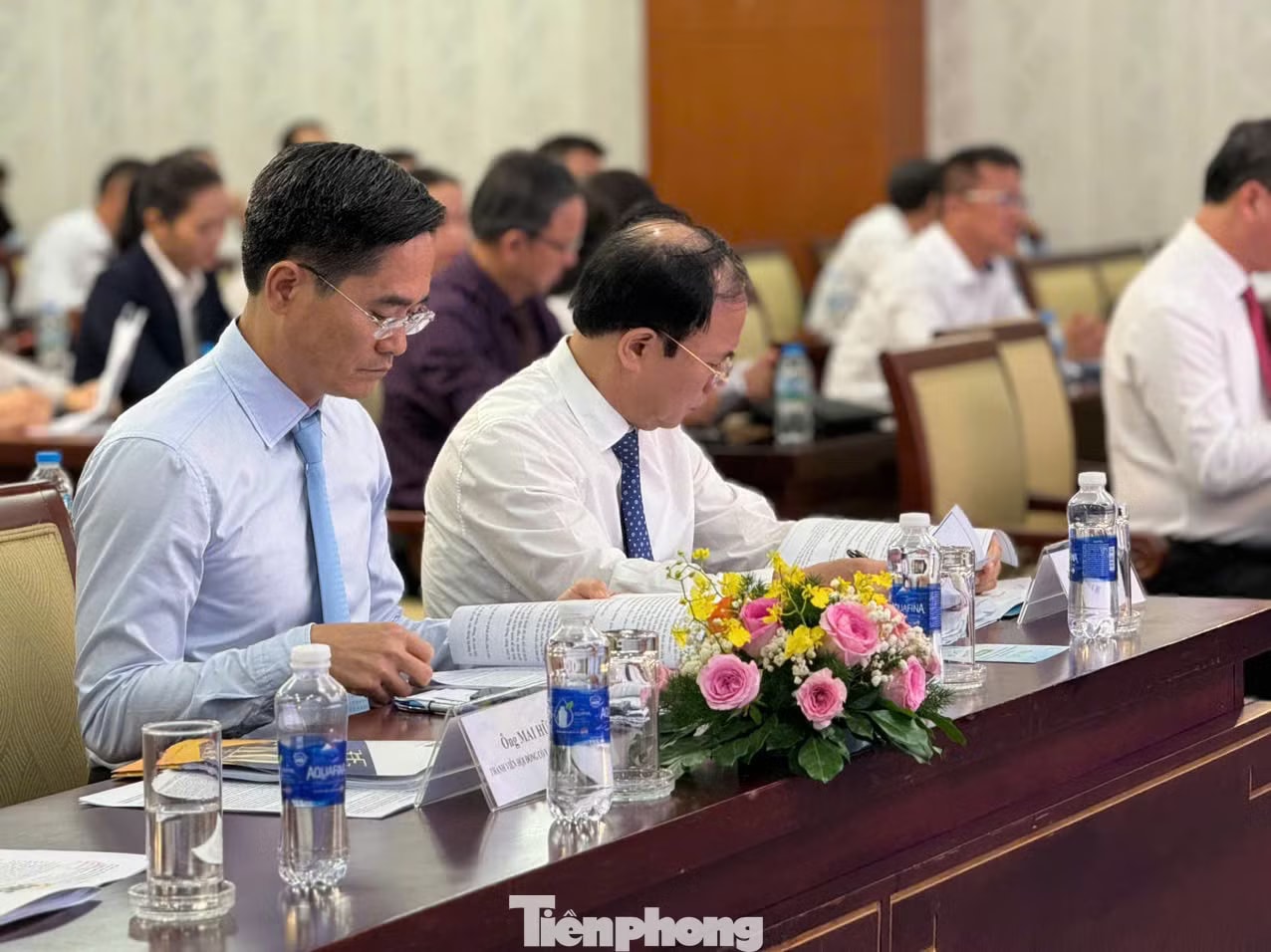 Các đại biểu tham dự hội nghị. TPHCM phát triển 50 nghìn căn nhà cho thuê bằng cách nào? - Ảnh 1.