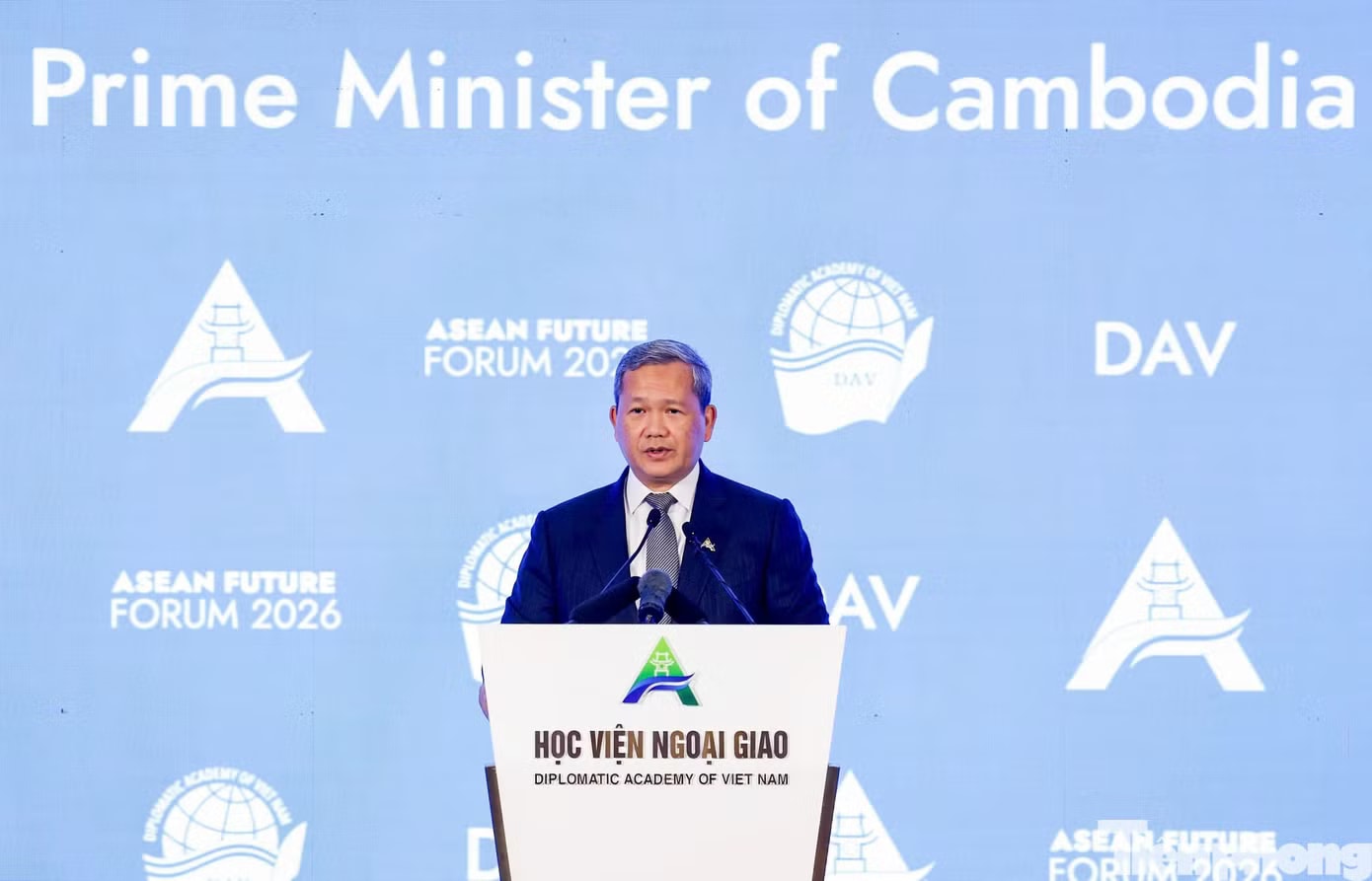 Thủ tướng Campuchia Hun Manet phát biểu tại AFF 2026. Ảnh: Như Ý Thế giới ngày càng phân mảnh, ASEAN đứng trước bước ngoặt quan trọng - Ảnh 2.