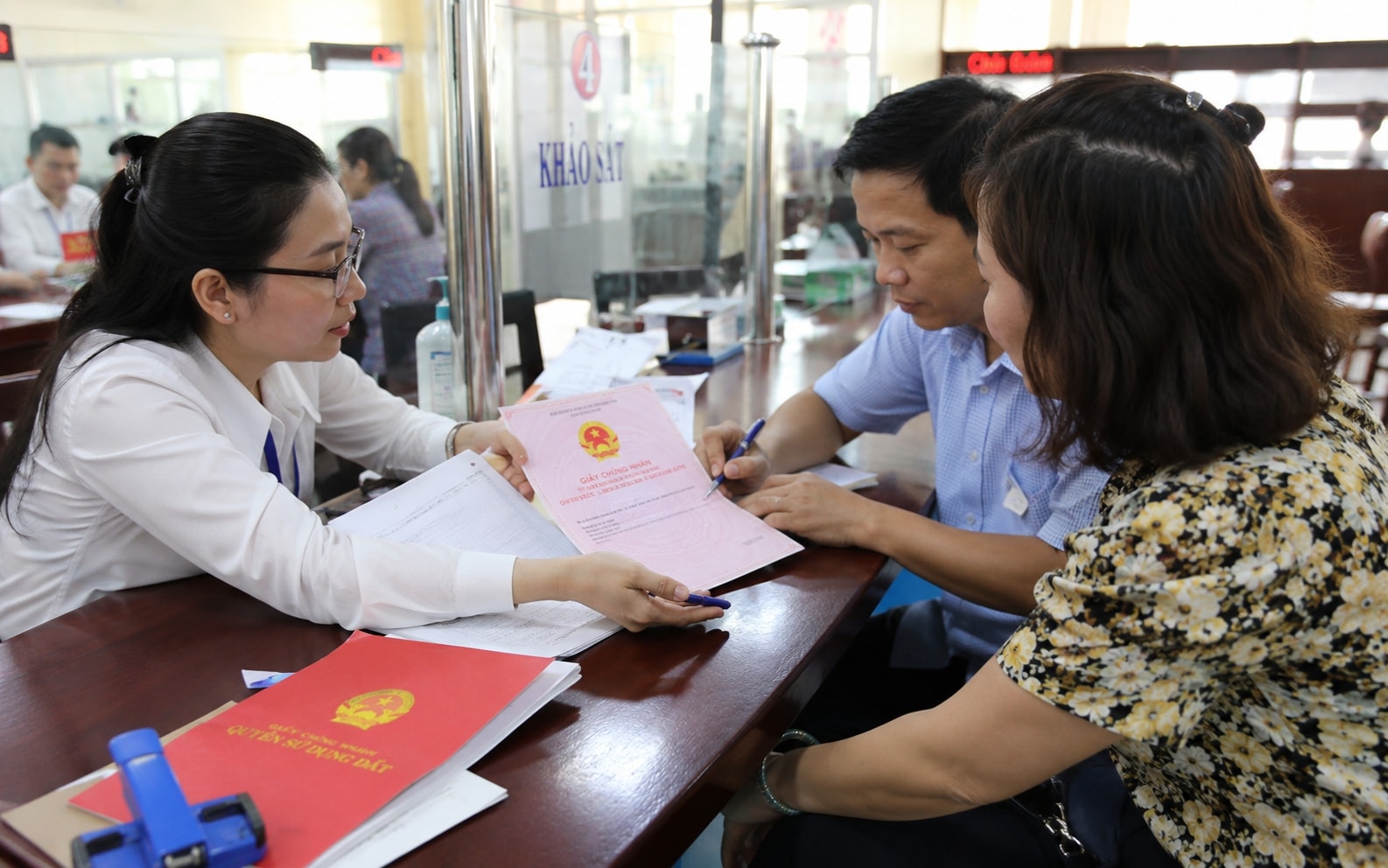 5 trường hợp này không thể sang tên sổ đỏ theo quy định mới, người dân cần biết để tránh gặp rắc rối- Ảnh 2. 5 trường hợp này không thể sang tên sổ đỏ theo quy định mới, người dân cần biết để tránh gặp rắc rối- Ảnh 2.