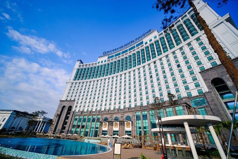 flc-grand-hotel-ha-long.jpg