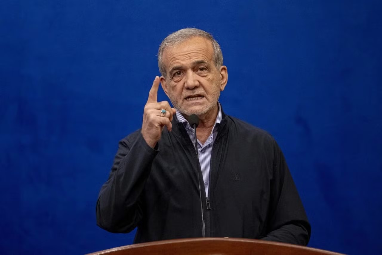 Tổng thống Iran: Tehran cần vượt qua tình trạng 'không chiến tranh, không hòa bình' - Ảnh 1.