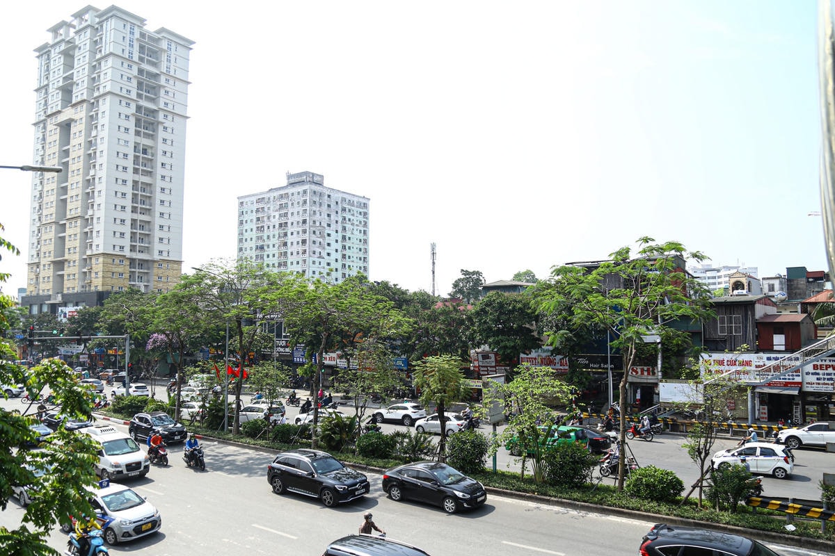 Một góc của tuyến đường Đại Cồ Việt. Nguồn ảnh: Báo Đại Đoàn Kết Một góc của tuyến đường Đại Cồ Việt. Nguồn ảnh: Báo Đại Đoàn Kết