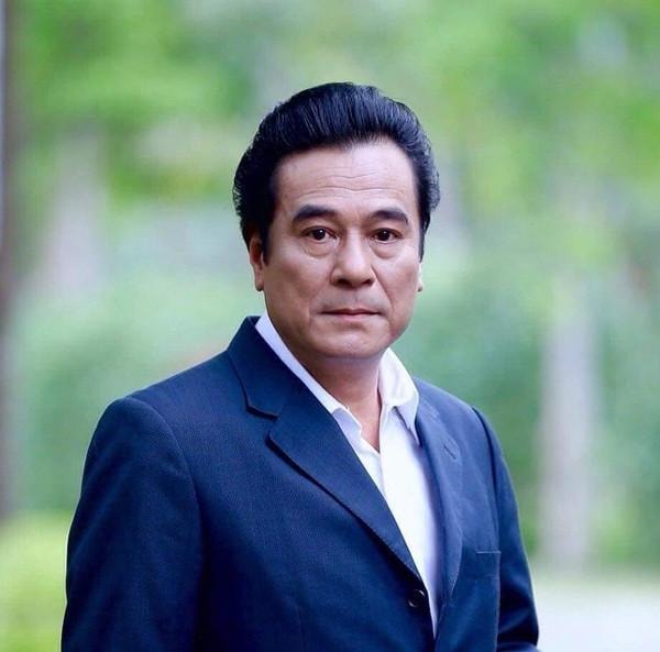 nsnd-manh-cuong-thoi-tre-vao-vai-voi-nguoi-dep-tuoi-xe-chieu-kin-tieng-737_1781191383.jpg
