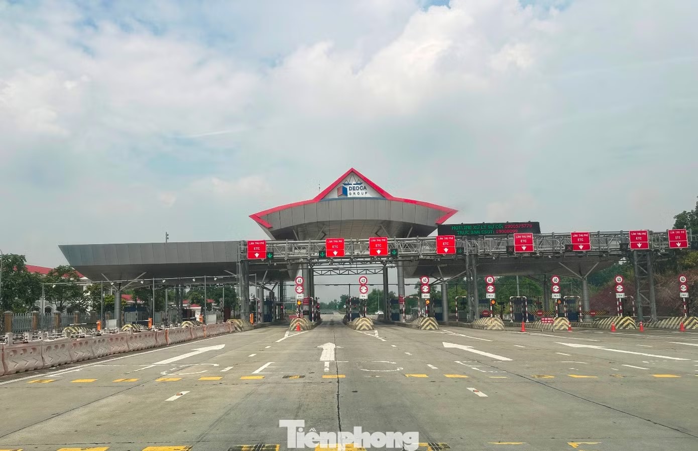 Nghịch lý: Cao tốc Bắc Giang - Lạng Sơn vắng tanh, xe chạy QL1A đông nghịt - Ảnh 5.