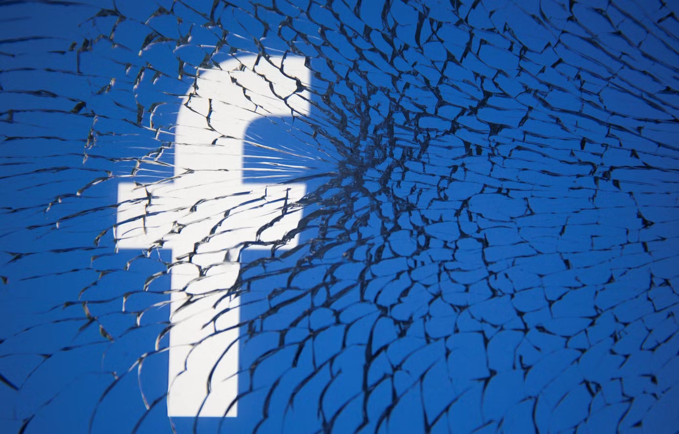 (Ảnh: Reuters) Facebook sập trên diện rộng, người dùng bị 'văng' khỏi tài khoản - Ảnh 1.