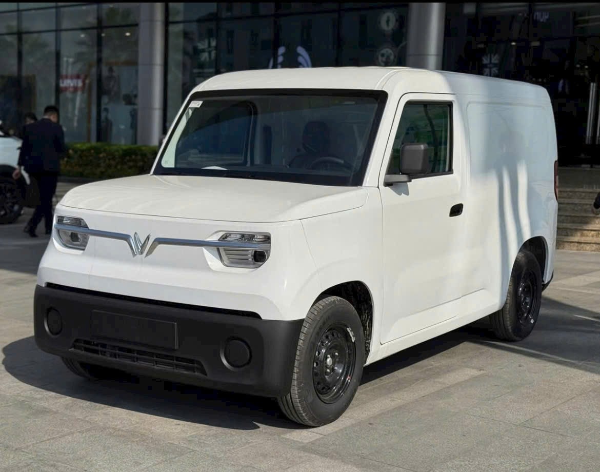 trai-nghiem-ec-van-vinfast-1.jpg