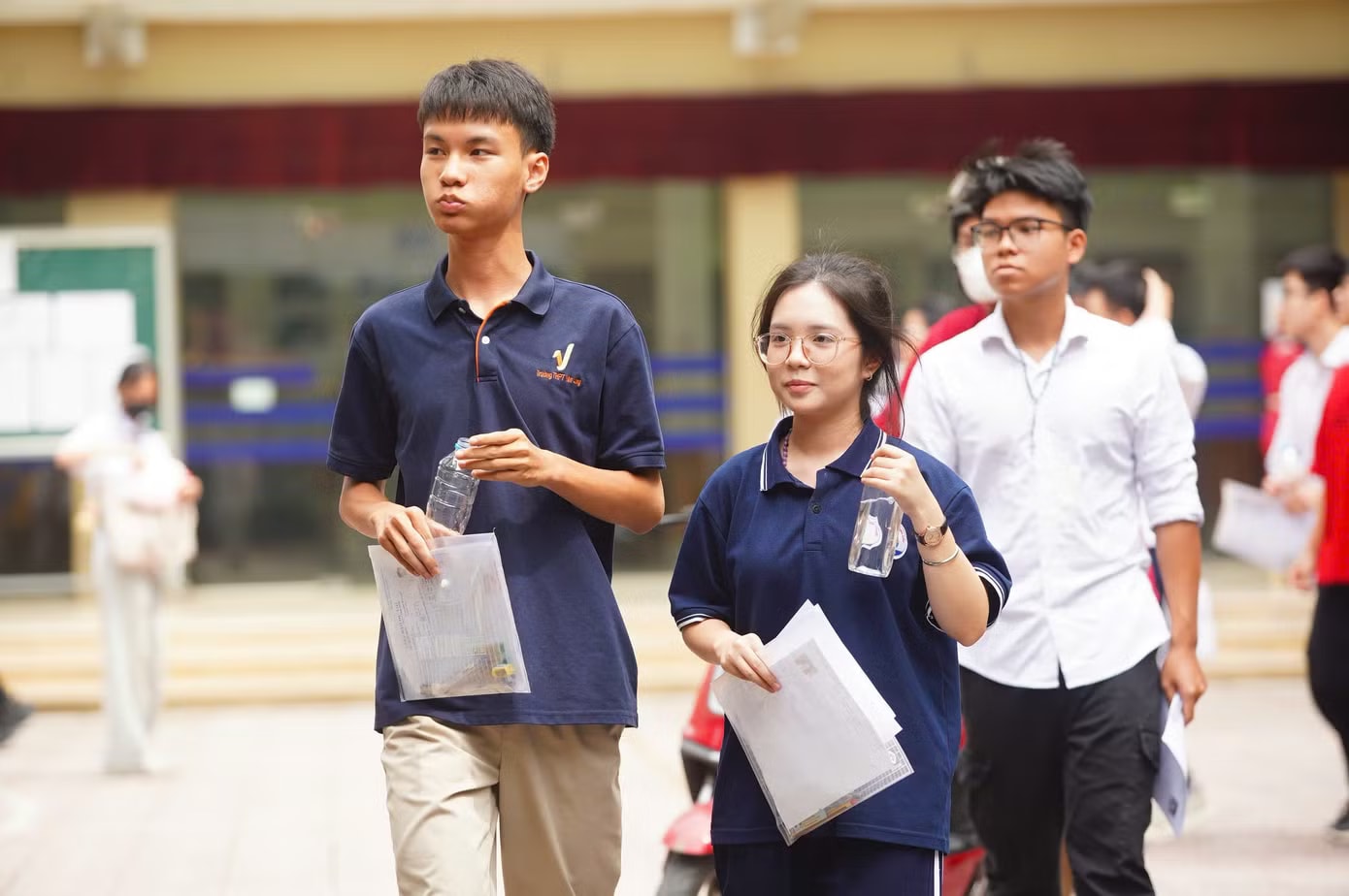 Thí sinh tham dự kỳ thi Tốt nghiệp năm 2026. (ảnh: Duy Phạm) Đề thi và cập nhật đáp án các mã đề môn Địa lý tốt nghiệp THPT - Ảnh 5.