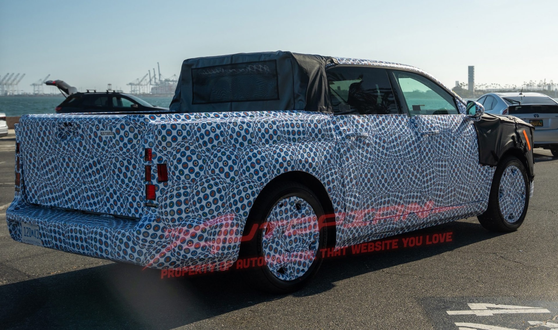 Xe bán tải điện Ford giá rẻ lăn bánh trên đường thử: Kích thước siêu nhỏ, tối ưu khí động học, giá 30.000 USD - Ảnh 2.