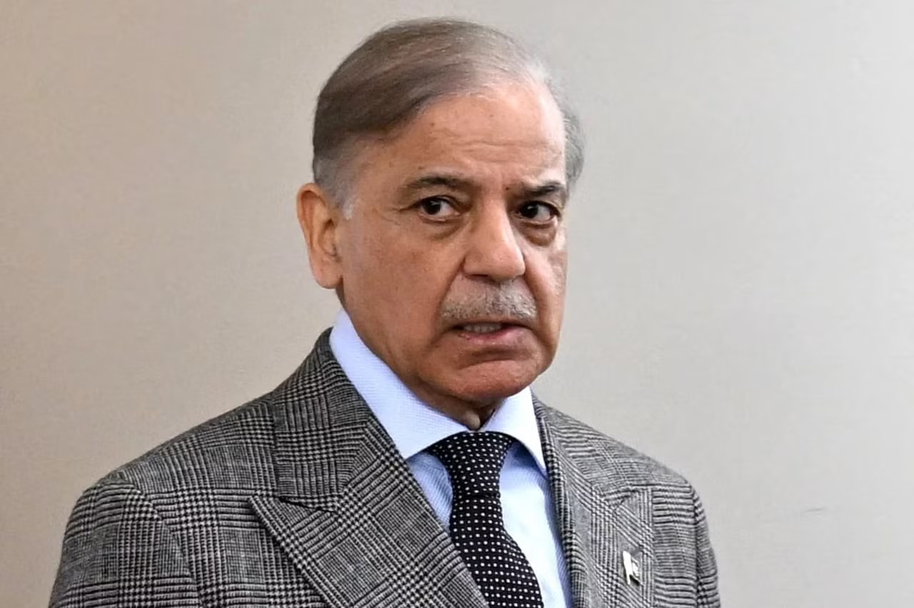 Thủ tướng Pakistan Shehbaz Sharif. Pakistan: Mỹ - Iran 'chốt' văn bản cuối cùng của thỏa thuận hòa bình - Ảnh 1.