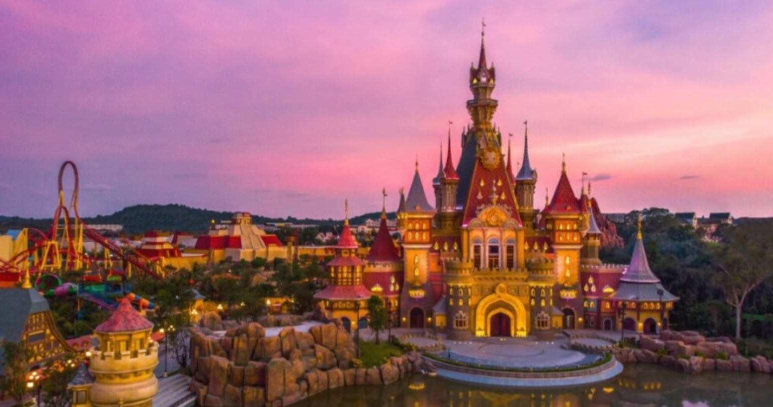 Việt Nam sắp có tổ hợp giải trí tương tự Disneyland hay Universal Studios, vốn 2,5 tỷ USD, tọa lạc giữa biển khơi tại TP giàu nhất cả nước- Ảnh 1. Việt Nam sắp có tổ hợp giải trí tương tự Disneyland hay Universal Studios, vốn 2,5 tỷ USD, tọa lạc giữa biển khơi tại TP giàu nhất cả nước- Ảnh 1.