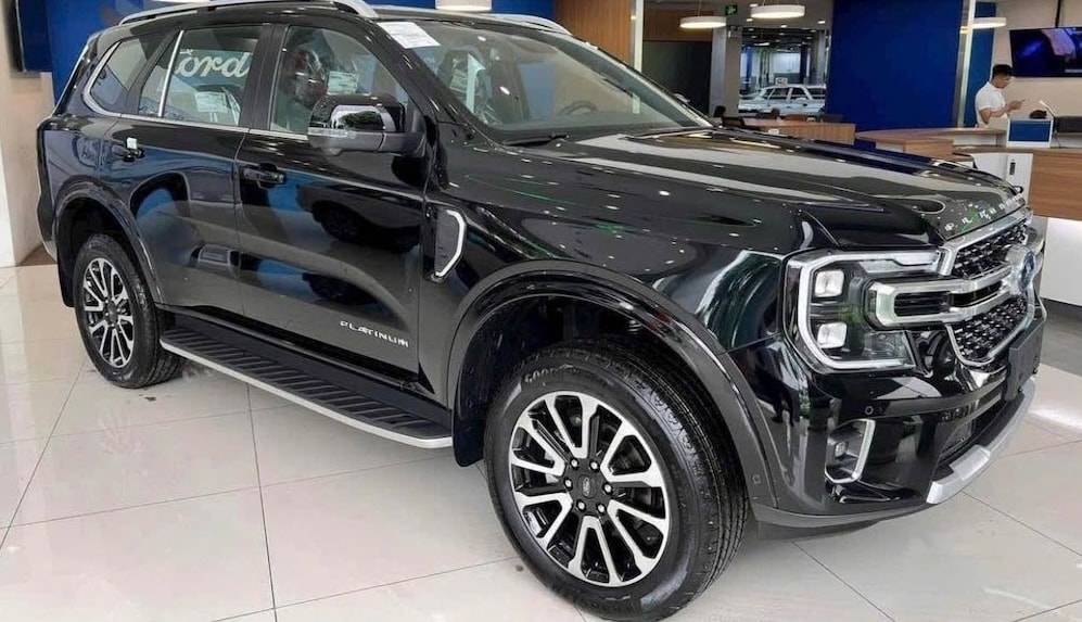 ford-2.jpeg