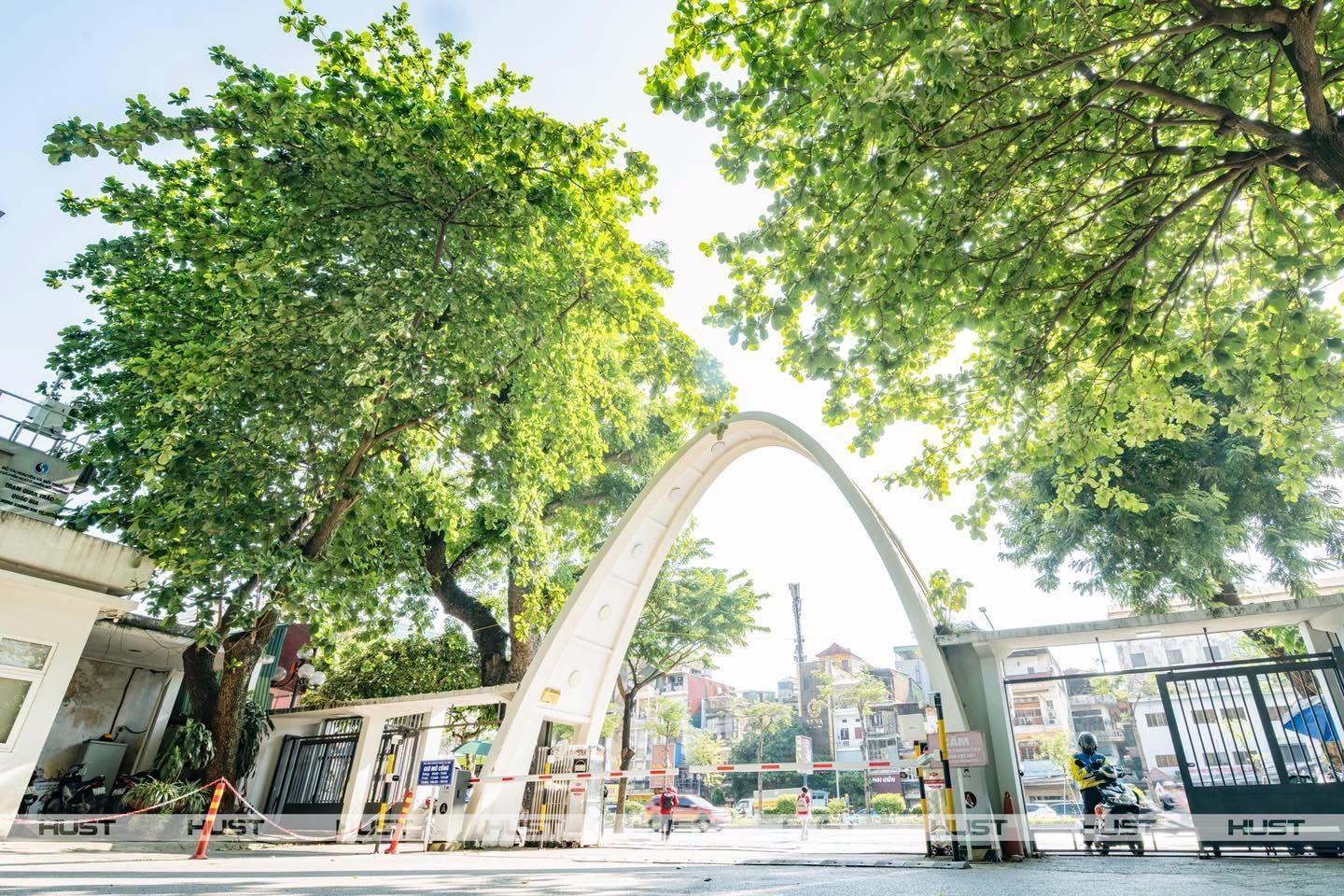 bachkhoahanoi8_1781512222.jpg