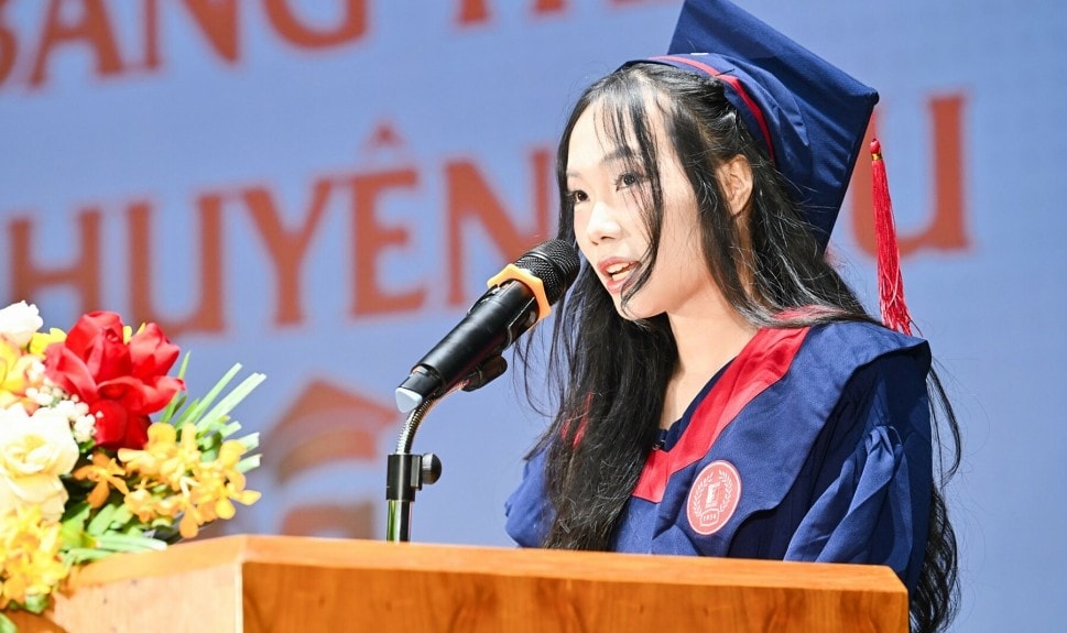 nguyen-thi-huyen-1.jpg