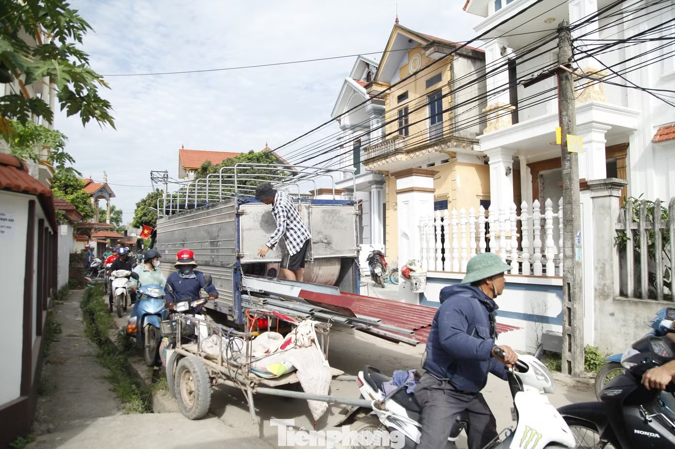 Cả làng dỡ nhà lầu, nhường đất cho sân bay Gia Bình - Ảnh 2.