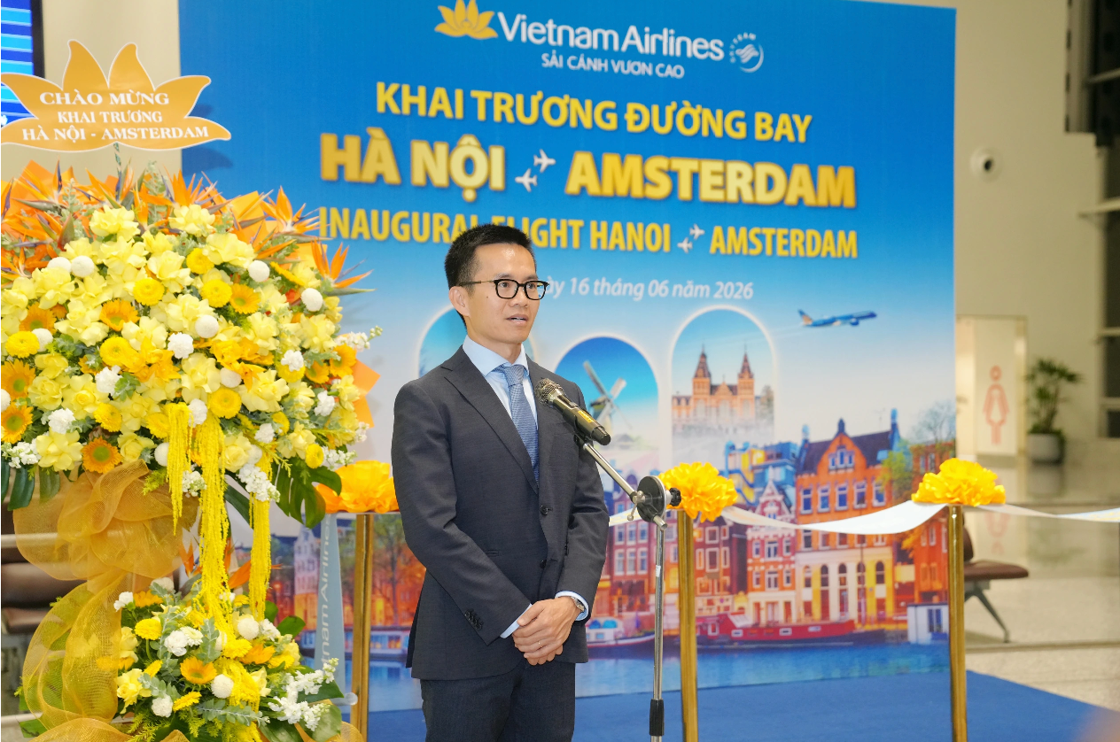 Từ hôm nay, Việt Nam chính thức có đường bay thẳng đến đất nước đáng sống bậc nhất châu Âu - Ảnh 2.